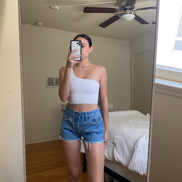 Levi’s 501 Original Short Medium Wash - Picture 5 of 6